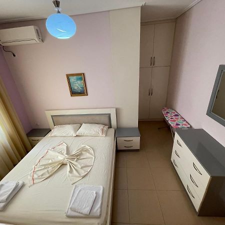 Flower Apartment ساراندا المظهر الخارجي الصورة